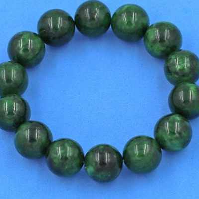 Vòng tay chuỗi hạt Cẩm Thạch Đông Ninh 14 ly 15 hạt