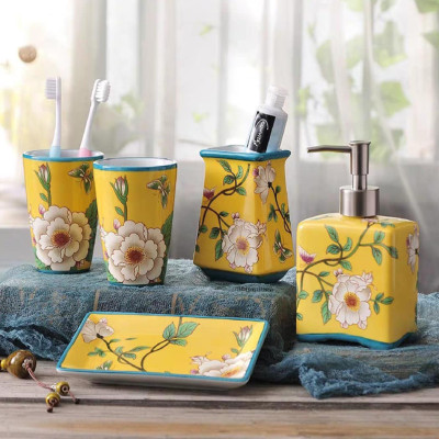 Set nhà tắm sứ cao cấp Olive UK họa tiết hoa 5 món hàng chính hãng