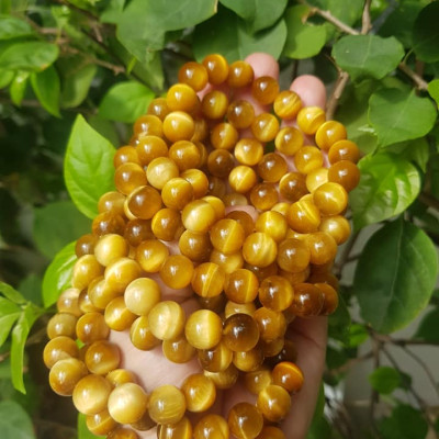 Vòng Tay Phong Thủy Đá Mắt Hổ tự nhiên Size 10mm loại Bóng Đẹp Chuẩn Hợp Nữ mệnh Kim Thổ Thủy đeo lên tay bóng đẹp sang, tốt sức khỏe hợp tuổi hợp mệnh hợp làm ăn ạ