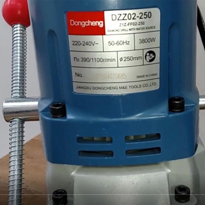 MÁY KHOAN RÚT LÕI 3800W DONGCHENG DZZ02-250 - HÀNG CHÍNH HÃNG