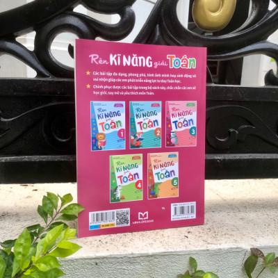 Sách - Rèn Kĩ Năng Giải Toán Lớp 3 (Tập Một)