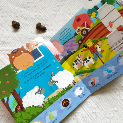 Sách tìm kiếm và khám phá - On the Farm - Tham quan nông trại
