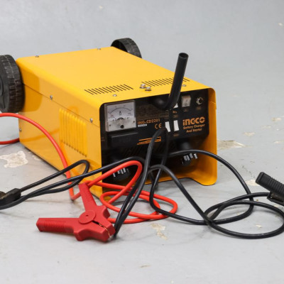 MÁY SẠC BÌNH ĐIỆN ẮC QUI INGCO ING-CD2201- HÀNG CHÍNH HÃNG