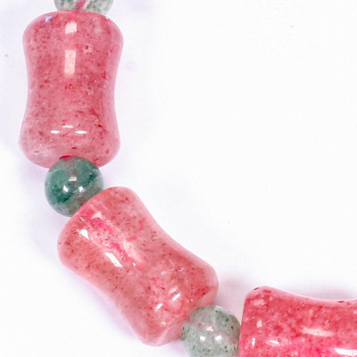 Vòng tay đá thạch anh dâu đốt trúc mệnh hỏa, thổ - Ngọc Quý Gemstones