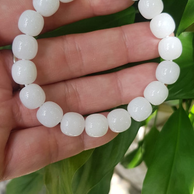 Vòng Tay Nữ Đá Ngọc Hoà Điền TRẮNG bầu Tự Nhiên Size 9li5 đẹp Màu Trắng sáng Nữ mệnh Kim Thủy Mang năng lượng tích cực may mắn tài lộc tốt công việc đeo đẹp xinh tay ạ