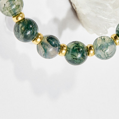 Vòng tay phong thủy nữ đá băng ngọc thủy tảo charm oval 8mm mệnh hỏa , mộc - Ngọc Quý Gemstones