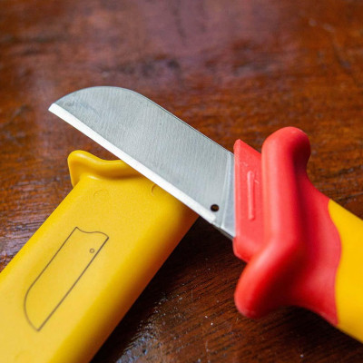 DỤNG CỤ TƯỚC DÂY ĐIỆN CÁCH ĐIỆN LƯỠI THẲNG TOTAL THICK1801 - HÀNG CHÍNH HÃNG