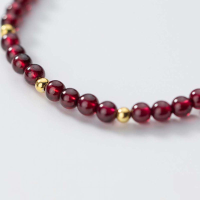 Vòng tay đá Garnet phối bi mạ vàng size hạt 6mm mệnh hỏa, thổ - Ngọc Quý Gemstones