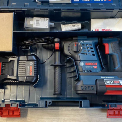 MÁY KHOAN BÚA DÙNG PIN 36V 600W BOSCH GBH 36 V-LI (4.0 AH) - HÀNG CHÍNH HÃNG