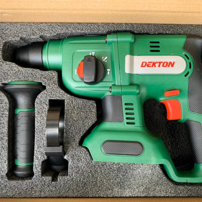 MÁY KHOAN BÊ TÔNG DÙNG PIN 21V 26mm DEKTON M21-RH2603BL - HÀNG CHÍNH HÃNG