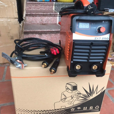 Máy hàn điện tử cao cấp RAKUTEN ZX-250A - Hàn que 5.0 Ly