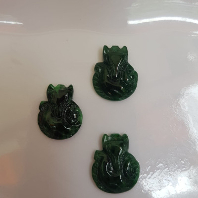 Mặt dây chuyền Hồ Ly xanh đậm bóng đẹp Size 19mmx Ngang 16mm x Sâu 4mm Chất liệu đá cẩm thạch tự nhiên xanh đậm nữ bọc vàng lên đeo đẹp sang ạ