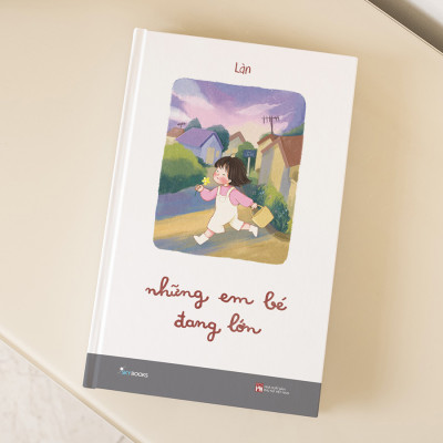Những Em Bé Đang Lớn