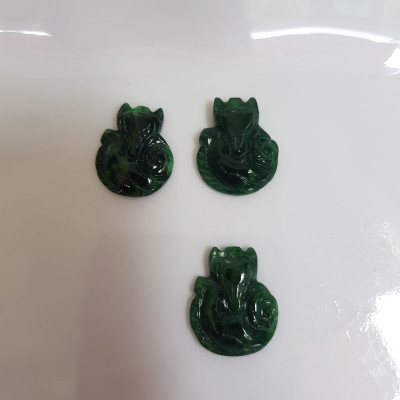 Mặt dây chuyền Hồ Ly xanh đậm bóng đẹp Size 19mmx Ngang 16mm x Sâu 4mm Chất liệu đá cẩm thạch tự nhiên xanh đậm nữ bọc vàng lên đeo đẹp sang ạ