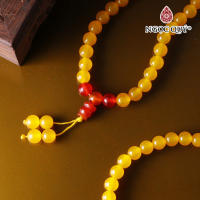 Vòng chuỗi 108 hạt đá mã não vàng mệnh thủy, kim - Ngọc Qúy Gemstones
