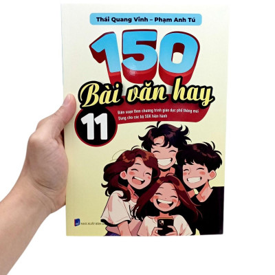 Sách - 150 Bài Văn Hay 11
