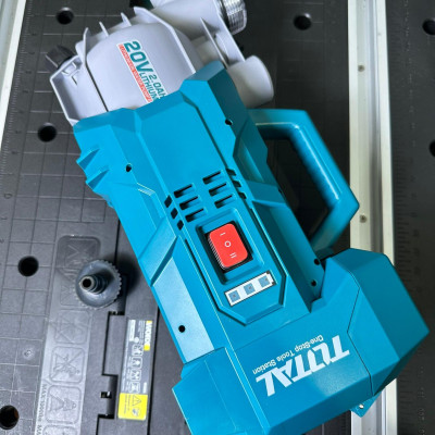 MÁY BƠM NƯỚC DÙNG PIN 20V TOTAL TGWPLI201801 - HÀNG CHÍNH HÃNG
