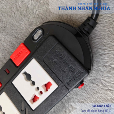 Ổ cắm Điện Quang ĐQ ESK SM750SL (5 lỗ 3 chấu, 5 công tắc)