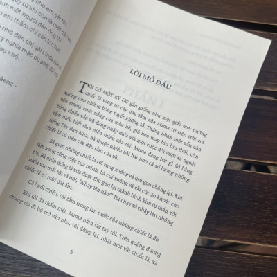 LOGIC KHÓ LÝ GIẢI CỦA ĐỜI TÔI - Benjamin Alire Sáenz – Bách Việt