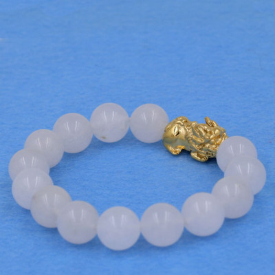 Vòng đeo tay thạch anh trắng 12 ly - cẩn Tỳ Hưu inox vàng VTATTHV12 - hợp mệnh Kim, mệnh Thủy