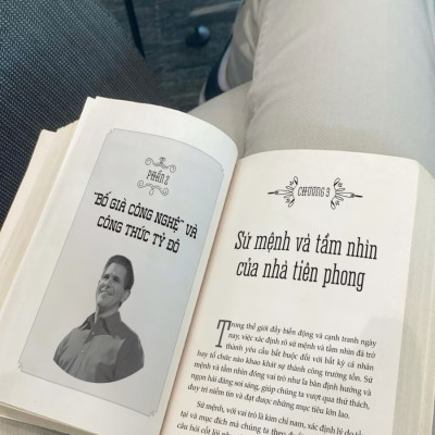 Sách Những Bộ Óc Tỷ Đô - Michael Dell: Bố Già Công Nghệ Và Cuộc Cách Mạng Chiếc Máy Tính Cá Nhân