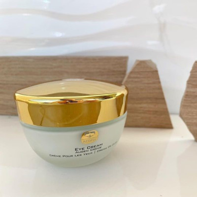Kem dưỡng mắt từ khoáng biển chết - Eye Cream Kedma 50gr