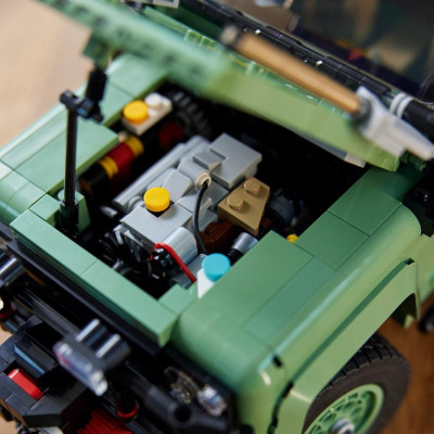 Đồ Chơi Lắp Ráp Xe Land Rover Classic Defender 90 LEGO ADULTS 10317 (2336 chi tiết)
