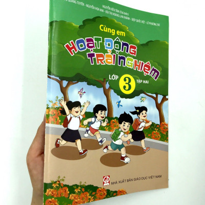 Cùng Em Hoạt Động Trải Nghiệm 3 - Tập 2 (Tái Bản 2019)