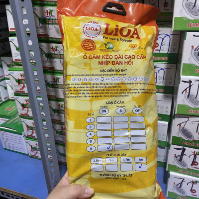 Ổ Cắm Kéo Dài Đa Năng 8D Có Nắp Che Dây Lioa 8D32N (3300W)