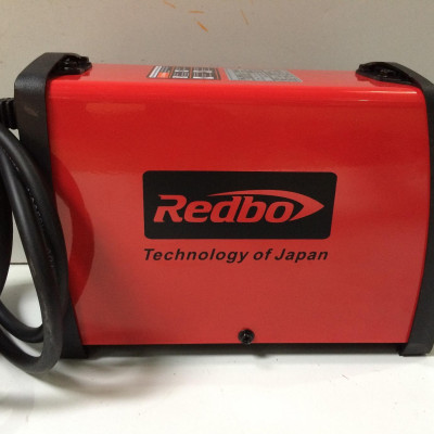 MÁY HÀN QUE ĐIỆN TỬ INVENTER REDBO MINI-2000 (Đỏ) ( gia đình, thợ lưu động,..)