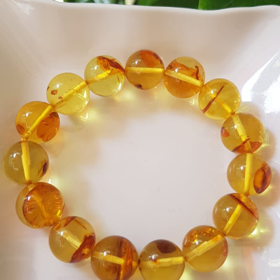 Vòng Hổ Phách tự nhiên Size Nam 14,5mm Vòng Vip cao cấp sịn hiếm quá đẹp xuất sắc 14,5mm Đá Hổ Phách Màu Vàng Anh trong bắt ánh sáng ánh lên quá đẹp đẳng cấp sang luôn Vòng chuẩn hợp Nam mệnh Kim mệnh Thổ mệnh Thủy đeo ạ