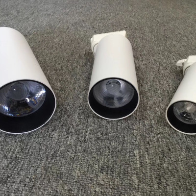 ĐÈN LED RỌI RAY GTC công suất 30W - INNOVA (Vỏ trắng ánh sáng Vàng)