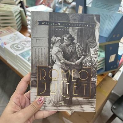 Sách - Romeo và Juliet (Nhã Nam HCM)