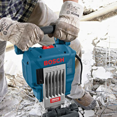 Máy Đục Phá Bosch GSH 16-30 (1750W)