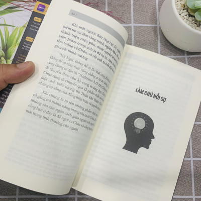 Bộ 4 Kỹ Năng Mềm Thiết Yếu Để Thành Công: Đừng Làm Việc Chăm Chỉ, Nghệ Thuật Từ Chối, Muốn Thành Công Nói Không Với Trì Hoãn Và Phá Bỏ Giới Hạn - Khám Phá Sức Mạnh Phi Thường Của Bản Thân