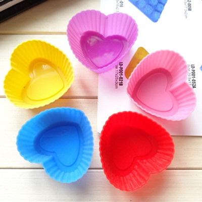 Bộ 10 khuôn silicon 3 lớp làm bánh, rau câu, bánh bông lan, bánh da lợn hình tim – Mã số 1140