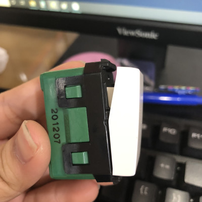 Công tắc 2 chiều Panasonic WEV5002SW dòng Wide - Hàng chính hãng