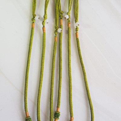 Sợi Dây Đeo cổ mới Xanh Lá Kiểu dạng rút đẹp Size 3mm x dài trồng cổ Anh Chị tự chỉnh theo ý 23cm - 30cm Phối với mặt Phật, mặt dây chuyền nam nữ đeo được hết rẻ đẹp ạ