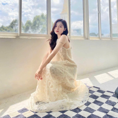 Váy maxi ren hoa cổ yếm cao cấp