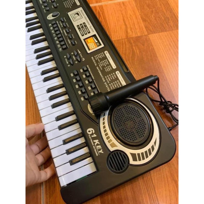 Đàn Piano 61 Phím, Kèm Mic Hát, Quà Tặng Cho Bé Vui Chơi Phát Triển Trí Tuệ