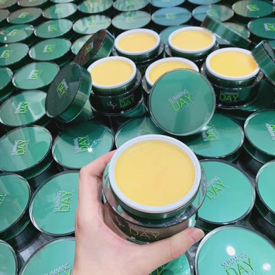 Kem tan mỡ Slimming day collagen - cải thiện tình trạng mỡ, mờ rạn