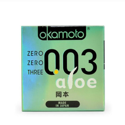 Bao Cao Su Siêu Mỏng, Tinh Chất Lô Hội Okamoto 0.03 Aloe Hộp 3 Chiếc