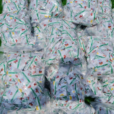 Gói hút ẩm bảo quản tôm khô 1kg xấp xỉ 200 gói - hàng chính hãng