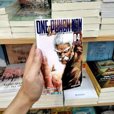 One-Punch Man - Tập 4: Thiên Thạch Khổng Lồ (Tái Bản 2022)