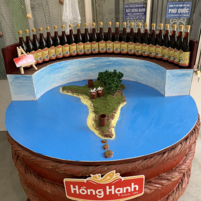 Nước mắm truyền thống Phú Quốc Hồng Hạnh Cốt Nhỉ 40 độ đạm dung tích 500ML - Chấm sống tuyệt ngon, vẹn tròn dưỡng chất