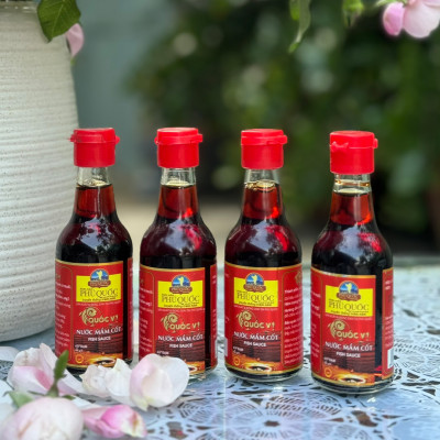 Set 2 Chai Nước Mắm Cốt Phú Quốc - Quốc Vị Độ Đạm 40N Chai Thủy Tinh 60ml Cá Cơm