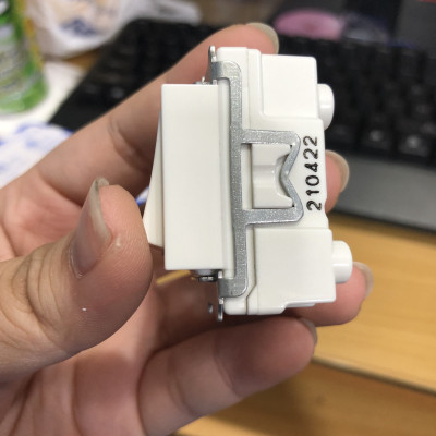 Công tắc 2 chiều Panasonic WNV5002-7W dòng Full - Hàng chính hãng