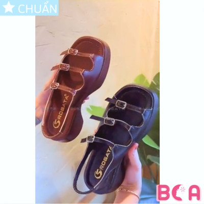 Sandal bánh mì nữ 4 phân RO651 ROSATA tại BCASHOP thiết kế trẻ trung, năng động và độc đáo thể hiện cá tính cô nàng