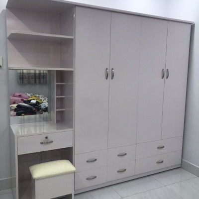 Tủ áo Juno Sofa đa năng kèm bàn trang điểm tặng ghế ngang 2m4 x cao 1m8 x 48 cm