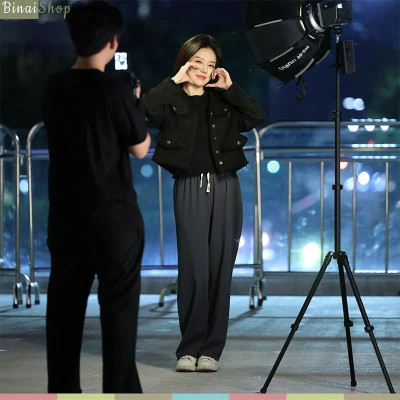 Ulanzi TT43 - Chân Tripod Gấp Gọn Đa Năng Cấu Trúc Hình Tam Giác Cho Đèn, Máy Ảnh, Điện Thoại, Chịu Tải 6kg - Hàng chính hãng